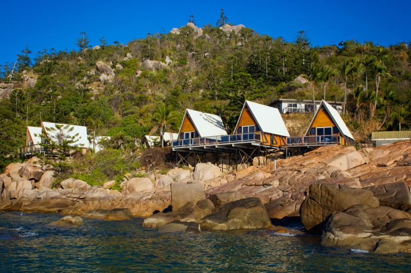 Magnetic Island Tours » Backpackers World