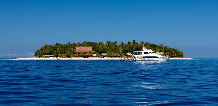 Beach Comba Fiji The Best Beaches In World Beachcomber Island Resort Fiji Escapes Backpackers World