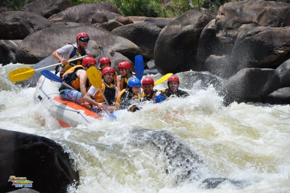 Tully River White Water Rafting Tour - Raging Thunder