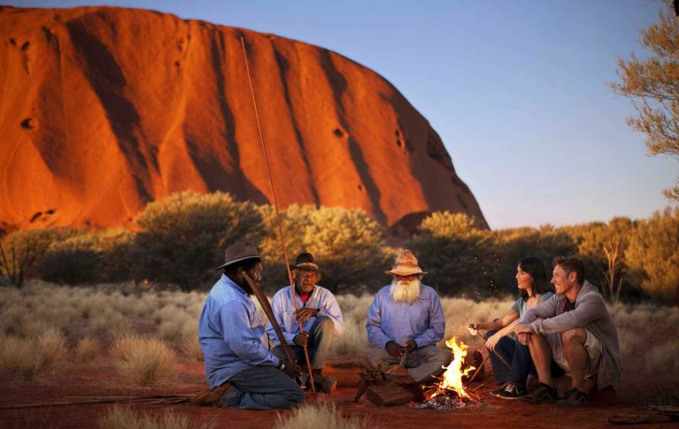 uluru travel tour