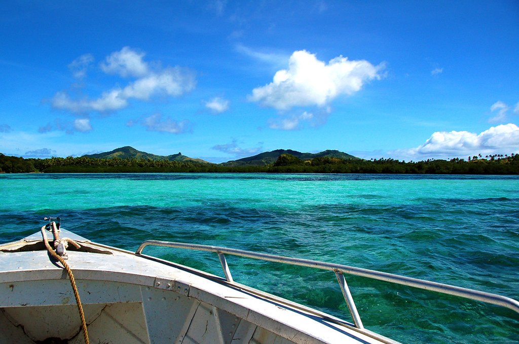 Backpackers World Travel Fiji boat